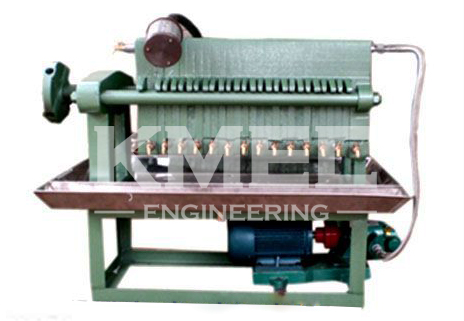 oil filter press in the filtering process